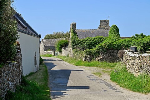 Building and walls of a hamlet, Ouessant Island, Finistere, Brittany, France, Europe
