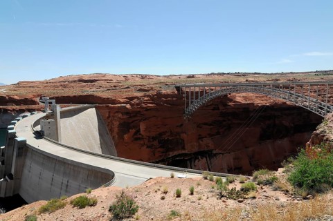 Glen Canyon Dam on Lake Powell, Colorado River, USA, North America