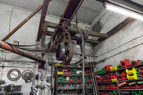 Workshop with transmission drives of a metal powder mill, founded around 1900, Igensdorf, Upper