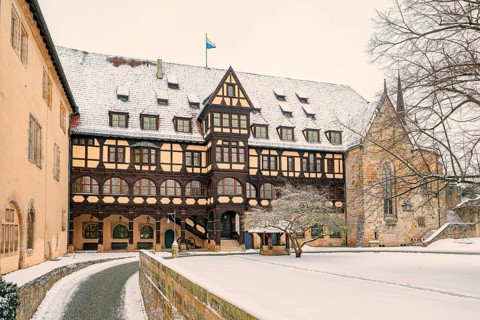 Veste Cobur in the snow, Coburg, Bavaria, Germany, Europe