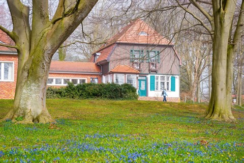 Haus Seedorn, Gerhart-Hauptmann-Haus, Gerhart-Hauptmann-Museum, traditional house surrounded by