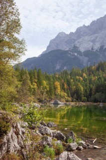 Zugspitze massif and Zugspitze with Eibsee lake, Wetterstein mountains, Grainau, Werdenfelser Land,