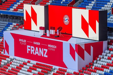 Speakers' platform in the North Curve at the start of the event, FC Bayern Munich funeral service