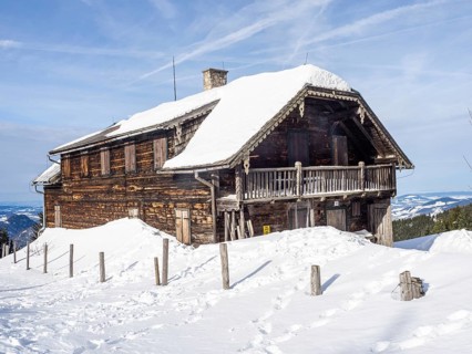 Winter atmosphere, snowy landscape, Schafbergalm, near St. Wolfgang am Wolfgangsee, Salzkammergut,