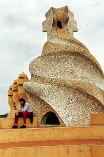 Screw-shaped chimney in the Garden of Warriors, mosaic, roof terrace, museum, cultural centre, Casa