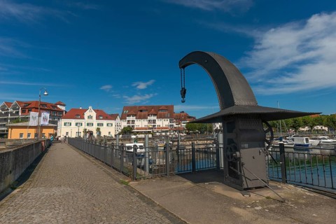 Langenargen on Lake Constance, townscape, harbour, historic crane, boats, quay wall,