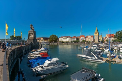 Lindau on Lake Constance, zeppelin, seaport, Bavarian lion, holidaymaker, marina, man tower,