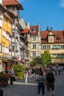 Lindau on Lake Constance, old town, historic buildings, half-timbered house, holidaymaker, planter,