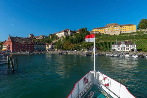 Meersburg on Lake Constance, harbour, state winery, vineyard, Grethaus, ship's bow,
