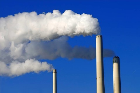 White smoking chimneys from the Nord cogeneration plant, waste to energy plant, Heizkraftwerk Nord,