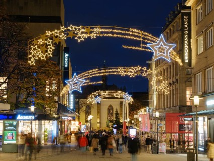 Shooting stars over the pedestrian zone, Christmas lights, Light Weeks, Blue Hour, City of Essen,