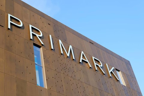 Primark, clothing shop, discounter, facade with sign and logo, Wuppertal, North Rhine-Westphalia,