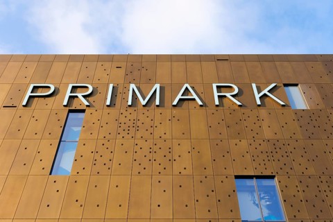 Primark, clothing shop, discounter, facade with sign and logo, Wuppertal, North Rhine-Westphalia,