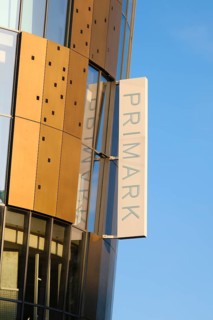 Primark, clothing shop, discounter, facade with sign and logo, Wuppertal, North Rhine-Westphalia,
