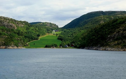 Small coastal farming settlement south of Trondheim, Sor-Trondelag county, Norway, Europe