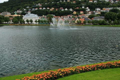 Lille Lungegardsvannet or Smalungeren, water feature fountain lake city centre of Bergen, Norway,