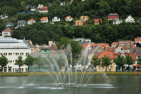 Lille Lungegardsvannet or Smalungeren, water feature fountain lake city centre of Bergen, Norway,