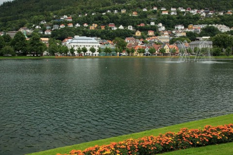 Lille Lungegardsvannet or Smalungeren, water feature fountain lake city centre of Bergen, Norway,