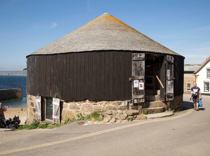 The Round House and Capstan gallery, Sennen Cove, Cornwall, England, UK