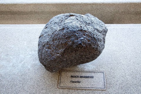 Ankaramite basalt rock sample geology display, Casa de los Volcanes volcanic study centre,