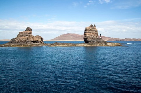Rocky headland of Punta Fariones, Chinijo Archipelago, Orzola, Lanzarote, Canary Islands, Spain,