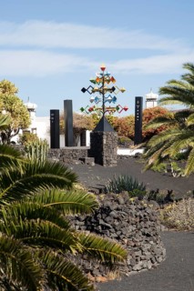 'Energia de la Piramide' wind sculpture, Fundación César Manrique, Taro de Tahíche, Lanzarote,