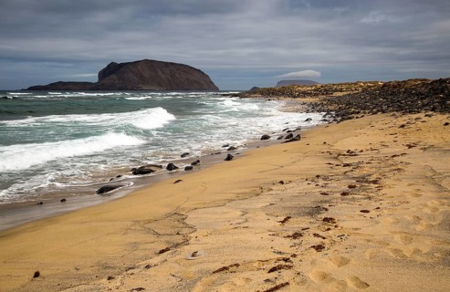 Montana Clara island nature reserve from Graciosa island, Lanzarote, Canary Islands, Spain, Europe