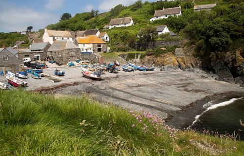 Fishing boats on beach, Cadgwith, Lizard peninsula, Cornwall, England, UK