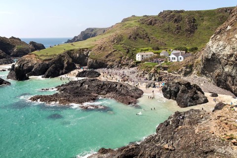 Coastal scenery, Kynance Cove, Lizard peninsula, Cornwall, England, UK