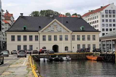 Old Custom House building in Strandsiden harbour area, city of Bergen, Norway, Europe