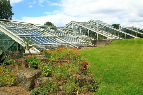 Princess of Wales conservatory glasshouses, Kew Gardens, Royal Botanic Gardens, London, England, UK