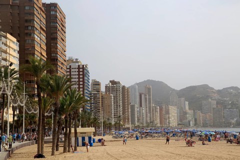 High rise apartment buildings and hotels seafront, Playa Levante sandy beach, Benidorm, Alicante