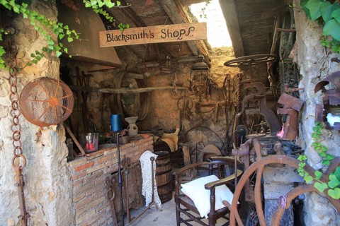 Bodega Museo Maserof restaurant vineyard, near Xalo or Jalon, Marina Alta, Alicante province,