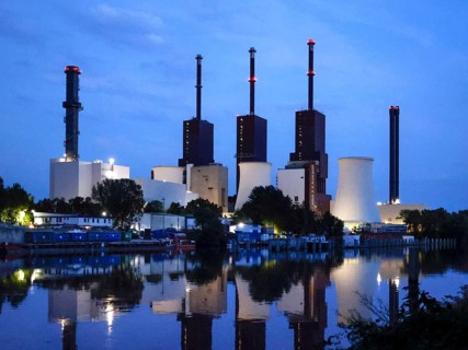 Vattenfall Lichterfelde combined heat and power plant. The gas and steam turbine cogeneration plant