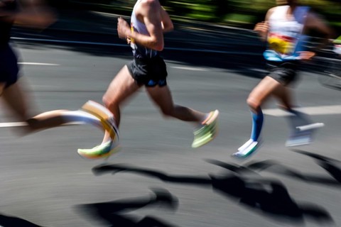 Participants of the Citylauf on the 25 km running course, Berlin, 15/05/2022