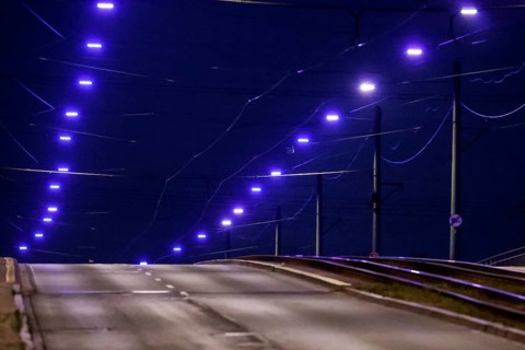 Modern LED lights developed for this project shine like blue pearls on a long string. The 'Blue
