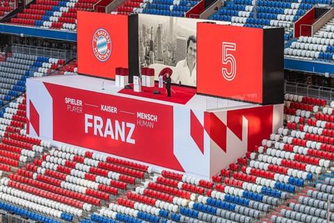 Tenor Jonas Kaufmann sings at the memorial service, FC Bayern Munich funeral service for Franz