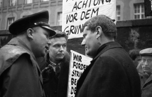 DEU, Germany, Dortmund: Personalities from politics, business and culture from the years 1965-71.
