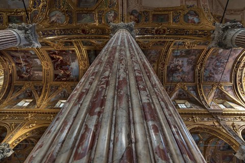 Supporting column in the Basilica della Santissima Annunziata del Vastato, consecrated in 1520,