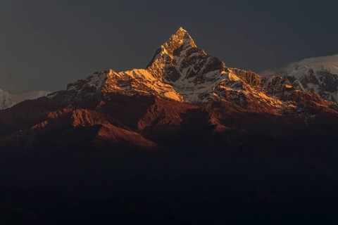 Machapuchare (6993m), Fishtail Mountain, the sacred peak in the Annapurna massif of the Himalayas,