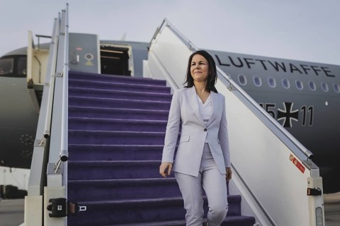 Annalena Bärbock (Alliance 90/The Greens), Federal Foreign Minister, leaves the A321 government
