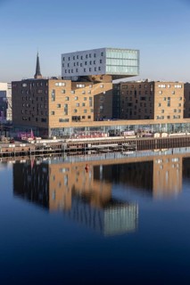 Design hotel nhow, reflection of the Spree, former eastern harbour, Friedrichshain-Kreuzberg,