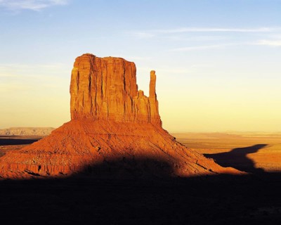 West Mitten Butte in the early morning, Monument Valley, Utah/Arizona border, USA Monument Valley,