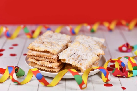 Italian dessert snack for carnival season called 'Galani', ' Chiacchiere' or 'Crostoli' depending