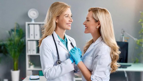AI generated, RF, woman, woman, man, men, doctor, female doctor, two, 30-35, years, attractive,