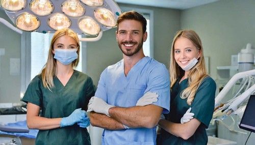 AI generated, RF, woman, woman, man, doctor, doctor team, team, 30, years, attractive, attractive,