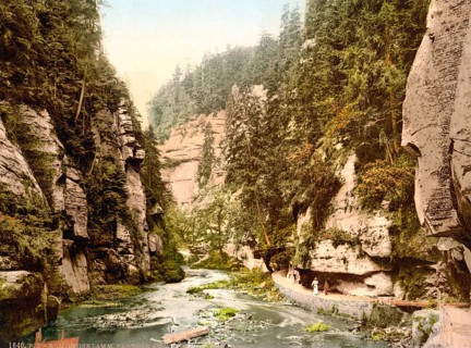 Edmund's Gorge, Kamnitz Gorge, Elbe Sandstone Mountains between Srbska Kamenice, Windisch-Kamnitz,