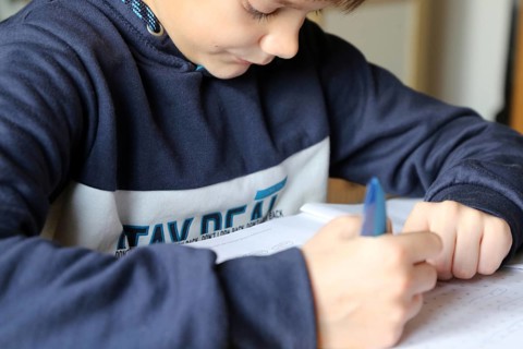 Symbolic image of primary school pupils