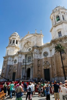 Crowd in front of the Cathedral of Cadiz, Cathedral of the Holy Cross over the sea, Semana Santa,