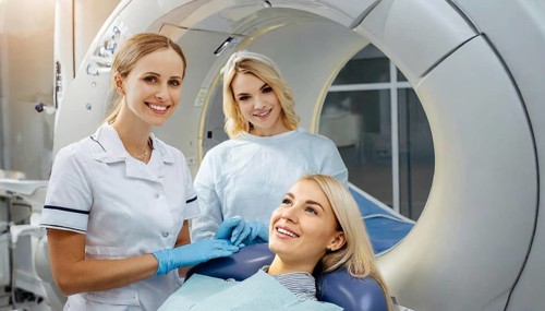AI generated, RF, woman, woman, doctor, doctors, female doctor, 30, 35, years, attractive,